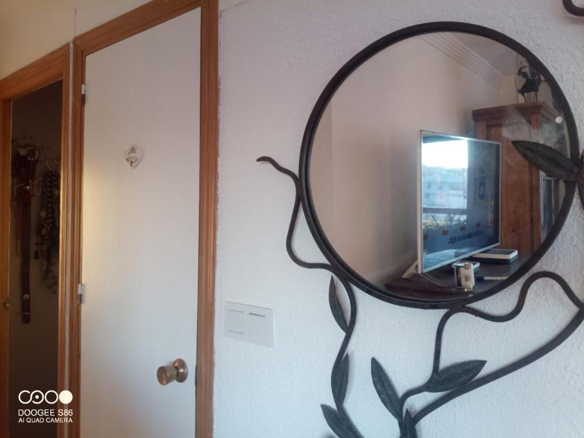 Coty'S Beach, Habitaciones En Casa Compartida Benalmádena Eksteriør billede