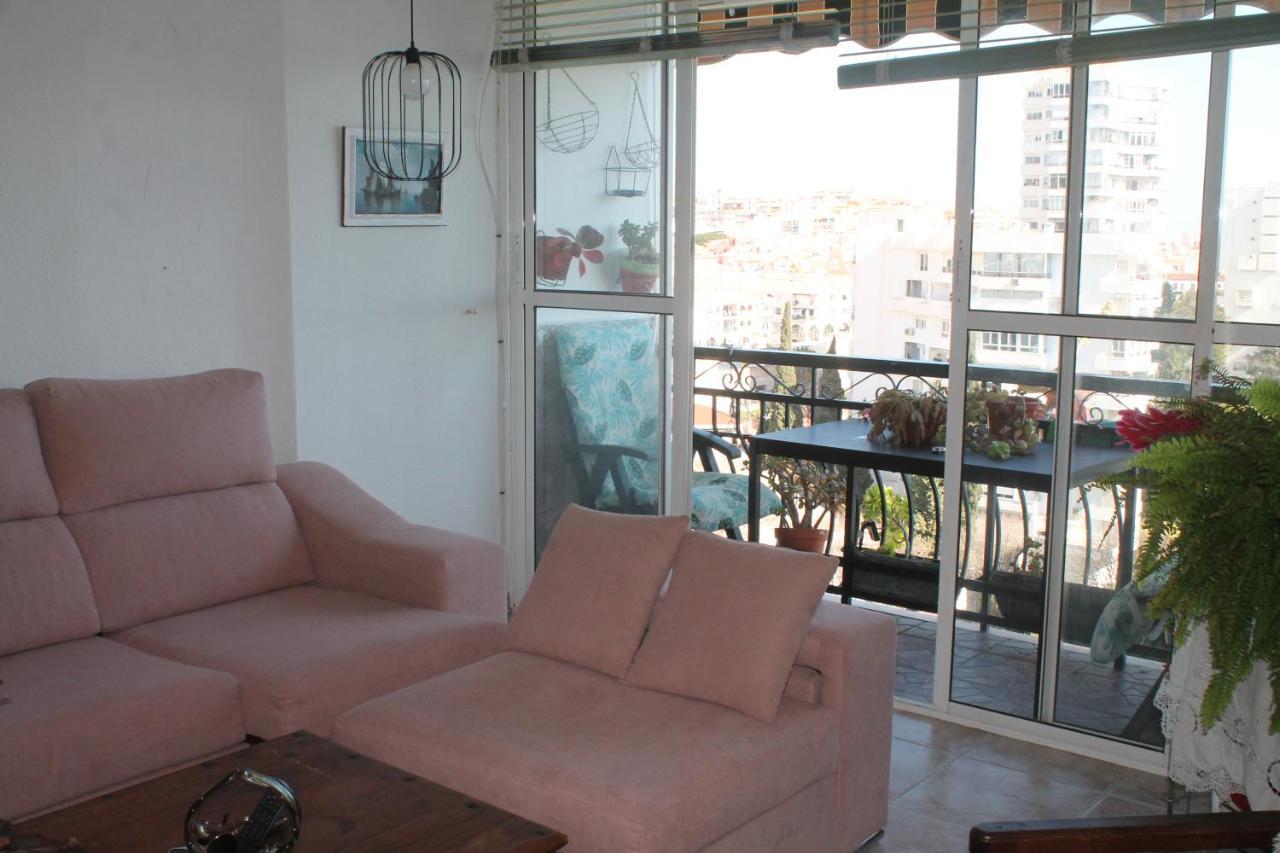 Coty'S Beach, Habitaciones En Casa Compartida Benalmádena Eksteriør billede